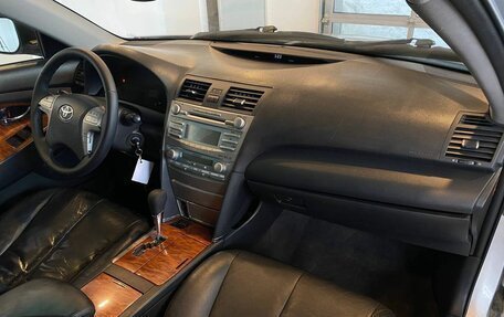 Toyota Camry, 2008 год, 897 000 рублей, 11 фотография