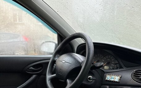 Ford Focus IV, 2000 год, 55 000 рублей, 3 фотография