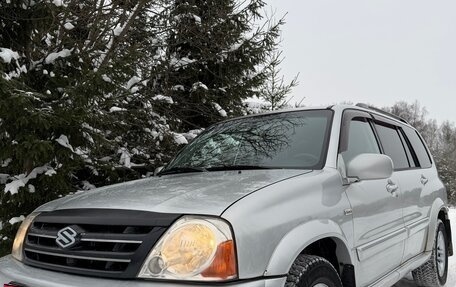 Suzuki XL7, 2004 год, 680 000 рублей, 3 фотография