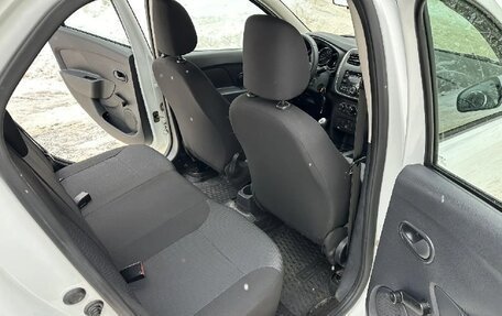 Renault Logan II, 2019 год, 710 000 рублей, 16 фотография