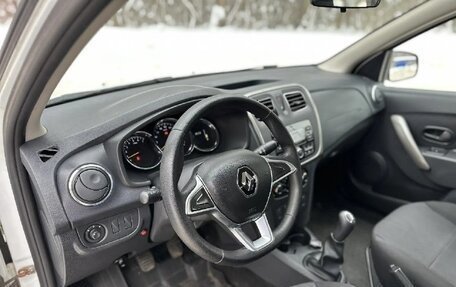 Renault Logan II, 2019 год, 710 000 рублей, 24 фотография