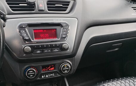 KIA Rio III рестайлинг, 2013 год, 900 000 рублей, 10 фотография