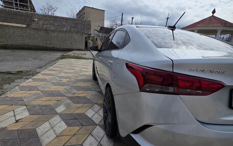 Hyundai Solaris II рестайлинг, 2017 год, 860 000 рублей, 4 фотография