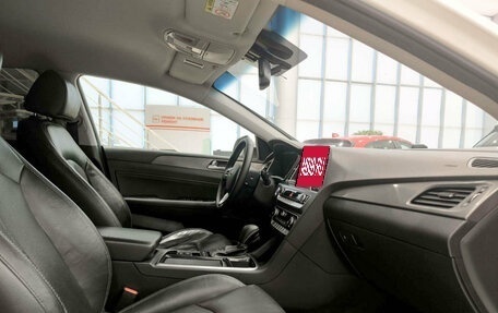 Hyundai Sonata VII, 2017 год, 1 350 000 рублей, 13 фотография