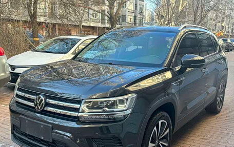 Volkswagen Tharu, 2022 год, 1 805 900 рублей, 3 фотография