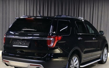 Ford Explorer VI, 2017 год, 2 799 000 рублей, 2 фотография