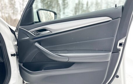 BMW 5 серия, 2018 год, 3 950 000 рублей, 14 фотография