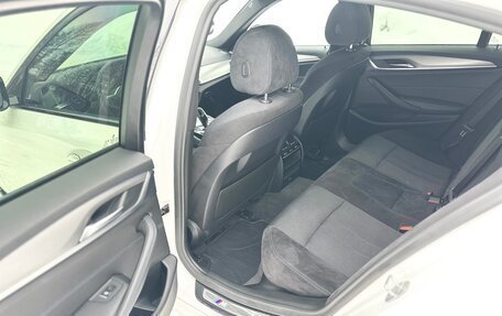 BMW 5 серия, 2018 год, 3 950 000 рублей, 9 фотография