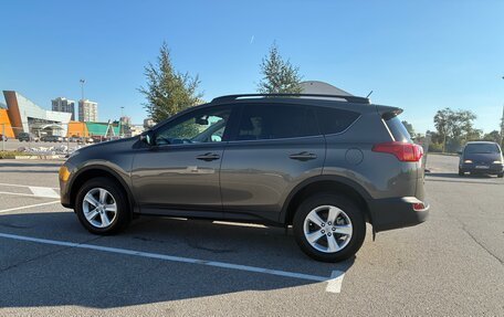 Toyota RAV4, 2013 год, 2 525 000 рублей, 4 фотография