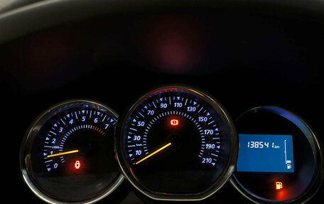 Renault Sandero II рестайлинг, 2016 год, 830 000 рублей, 17 фотография