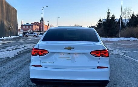 Chevrolet Monza, 2022 год, 1 090 000 рублей, 6 фотография