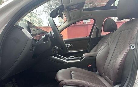 BMW 3 серия, 2022 год, 2 989 727 рублей, 9 фотография