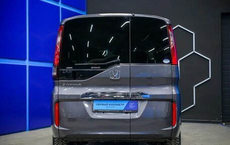 Honda Stepwgn IV, 2018 год, 2 250 000 рублей, 8 фотография