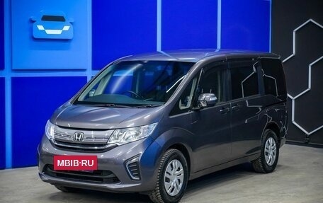 Honda Stepwgn IV, 2018 год, 2 250 000 рублей, 2 фотография
