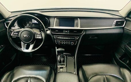 KIA Optima IV, 2018 год, 1 960 000 рублей, 10 фотография