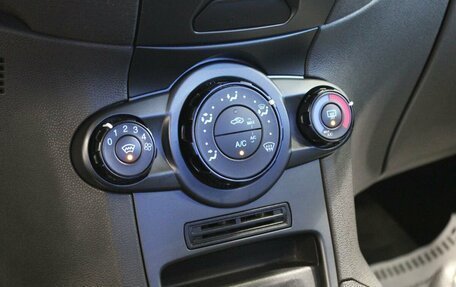 Ford Fiesta, 2017 год, 795 000 рублей, 15 фотография