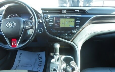 Toyota Camry, 2019 год, 2 650 000 рублей, 12 фотография