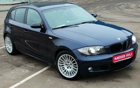 BMW 1 серия, 2008 год, 950 000 рублей, 1 фотография