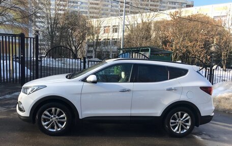 Hyundai Santa Fe III рестайлинг, 2018 год, 2 450 000 рублей, 1 фотография