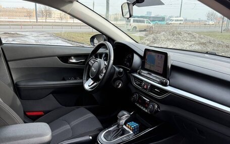 KIA Cerato IV, 2022 год, 2 350 000 рублей, 9 фотография