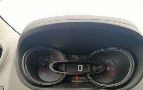 Renault Trafic, 2019 год, 2 340 000 рублей, 11 фотография