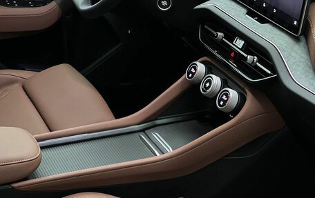 Skoda Kodiaq, 2025 год, 6 290 000 рублей, 24 фотография