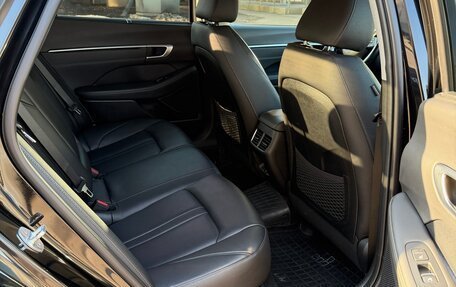 Hyundai Sonata VIII, 2021 год, 2 400 000 рублей, 5 фотография