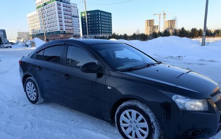Chevrolet Cruze II, 2012 год, 625 000 рублей, 3 фотография