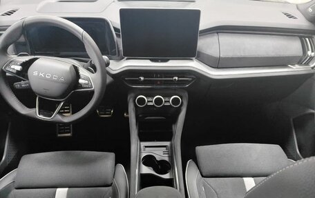 Skoda Kodiaq, 2025 год, 6 399 000 рублей, 9 фотография