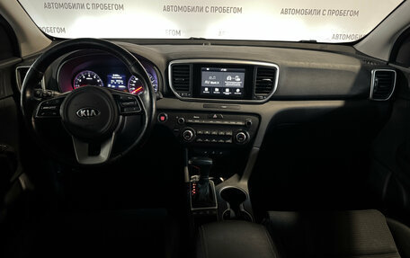KIA Sportage IV рестайлинг, 2019 год, 2 050 000 рублей, 10 фотография