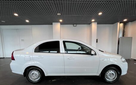 Chevrolet Aveo III, 2011 год, 355 000 рублей, 2 фотография