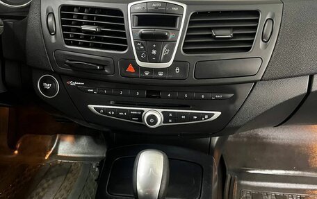 Renault Laguna III рестайлинг, 2008 год, 500 000 рублей, 13 фотография