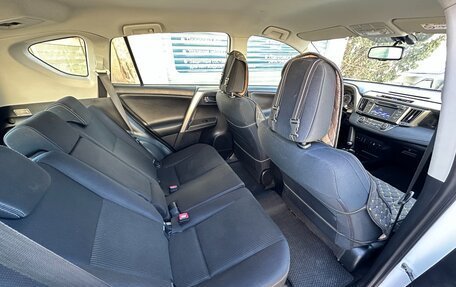 Toyota RAV4, 2015 год, 2 097 000 рублей, 27 фотография