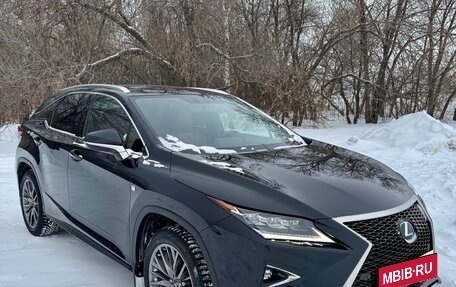 Lexus RX IV рестайлинг, 2017 год, 3 400 000 рублей, 6 фотография