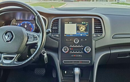 Renault Megane IV, 2018 год, 1 575 000 рублей, 9 фотография