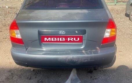 Hyundai Accent II, 2004 год, 230 000 рублей, 2 фотография