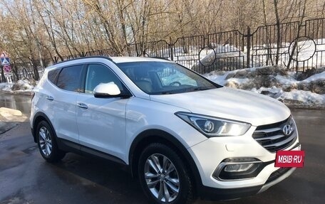 Hyundai Santa Fe III рестайлинг, 2018 год, 2 450 000 рублей, 3 фотография