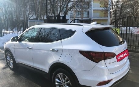 Hyundai Santa Fe III рестайлинг, 2018 год, 2 450 000 рублей, 6 фотография