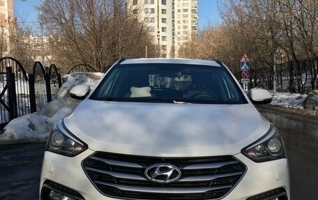 Hyundai Santa Fe III рестайлинг, 2018 год, 2 450 000 рублей, 2 фотография