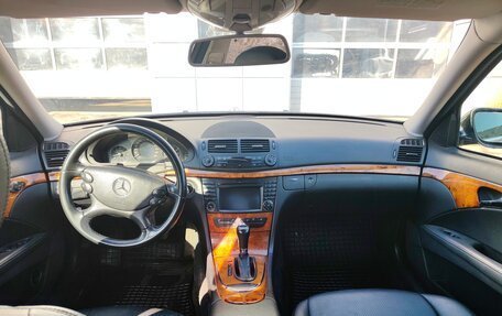 Mercedes-Benz E-Класс, 2008 год, 1 200 000 рублей, 9 фотография