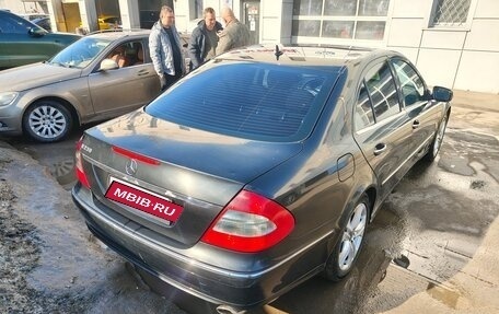 Mercedes-Benz E-Класс, 2008 год, 1 200 000 рублей, 4 фотография