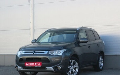 Mitsubishi Outlander III рестайлинг 3, 2014 год, 1 537 000 рублей, 1 фотография