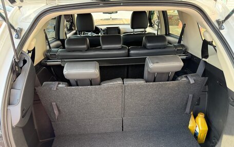 Mitsubishi Outlander III рестайлинг 3, 2019 год, 3 000 000 рублей, 9 фотография