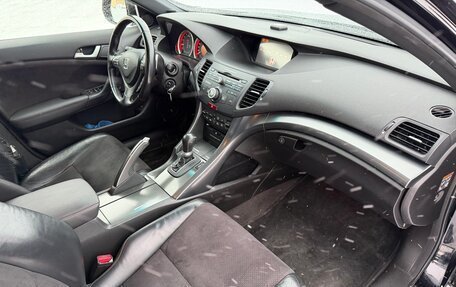 Honda Accord VIII рестайлинг, 2011 год, 1 300 000 рублей, 7 фотография