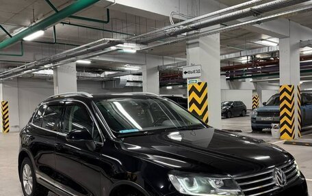 Volkswagen Touareg III, 2016 год, 3 490 000 рублей, 2 фотография