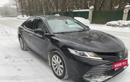 Toyota Camry, 2019 год, 2 650 000 рублей, 22 фотография