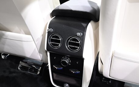 Rolls-Royce Cullinan, 2022 год, 32 800 000 рублей, 22 фотография