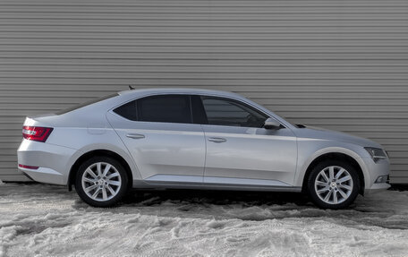 Skoda Superb III рестайлинг, 2018 год, 2 295 000 рублей, 4 фотография