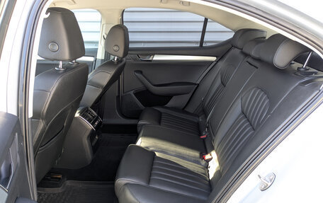 Skoda Superb III рестайлинг, 2018 год, 2 295 000 рублей, 12 фотография