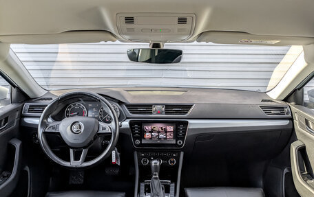 Skoda Superb III рестайлинг, 2018 год, 2 295 000 рублей, 14 фотография